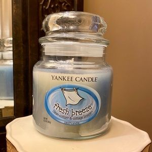 YC Fresh Breeze med swirl candle VERY RARE!